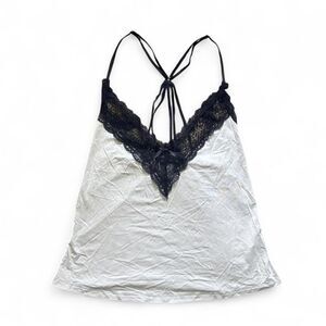 Zaful Women's White and Black Vest